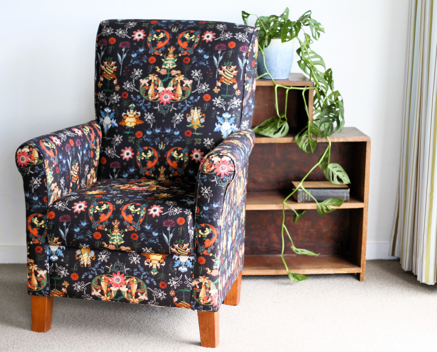 Arm Chair in 'Transylvania Folk' Linen