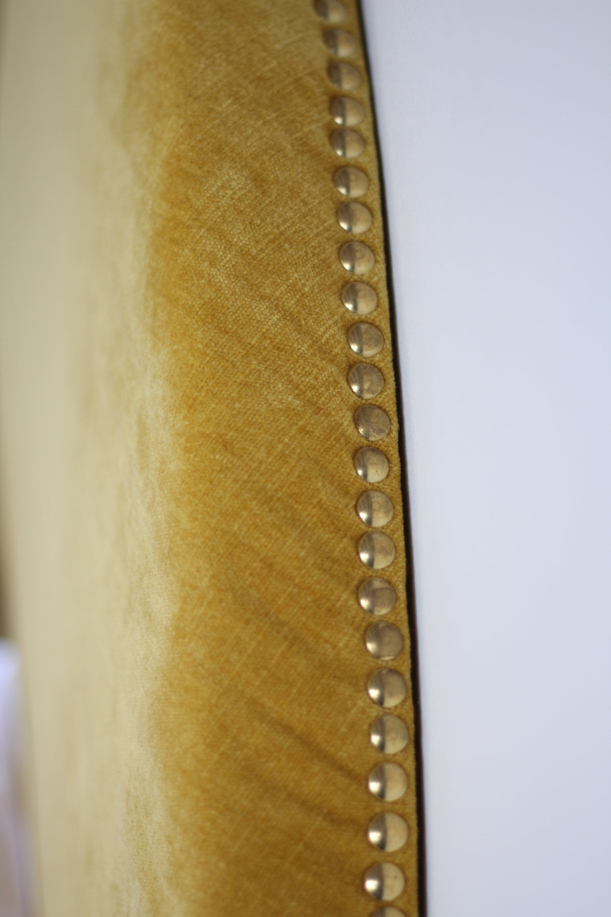Half Moon Rising: 'Orleans' Velvet in Honey